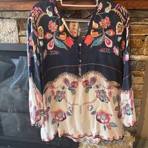 Johnny Was Multicolor Floral silky top